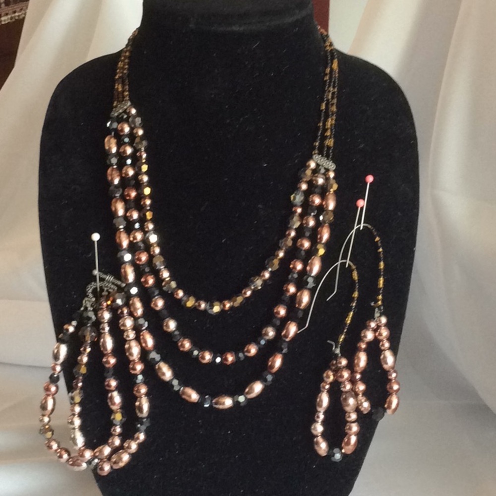 Necklace set